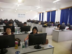 計(jì)算機(jī)科學(xué)學(xué)院成功舉辦全國(guó)大學(xué)生大數(shù)據(jù)技能競(jìng)賽賽前培訓(xùn)